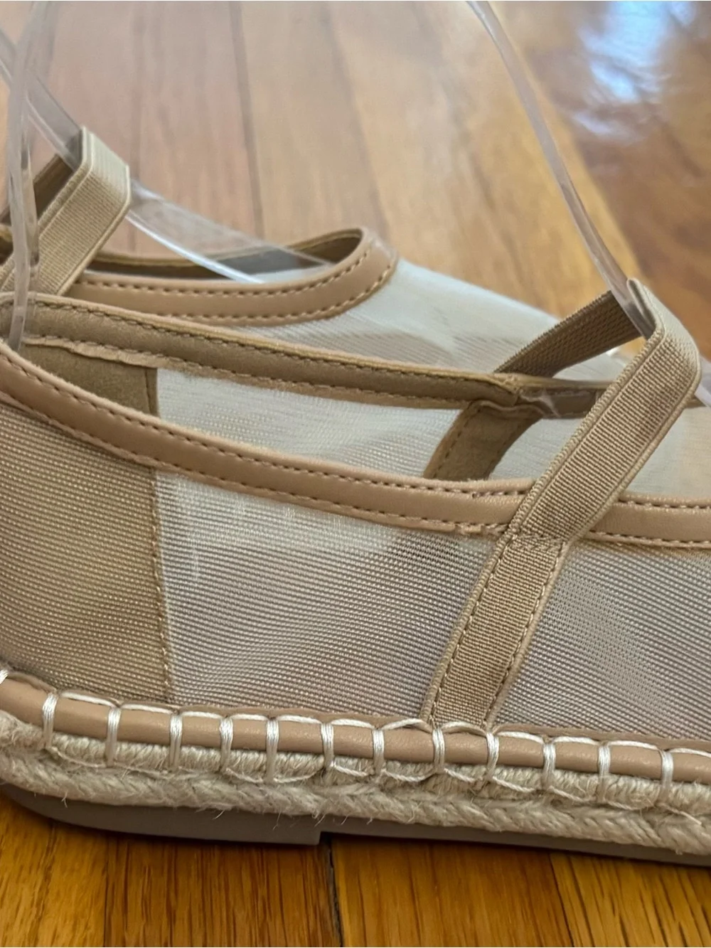 Universal Thread Joa Beige Espadrille Mary Jane Flats Slip-On siz 5 quiet luxury